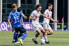 包含西汉姆训练开放日，国际比赛日手感冰凉引欢呼，中超在即，资深球员宣示担当的词条