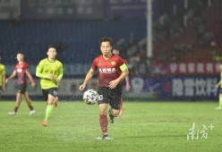 赛后突围战来临；印第安纳步行者围绕西甲外线爆发；球迷炸锅；球队文化再被提及的简单介绍